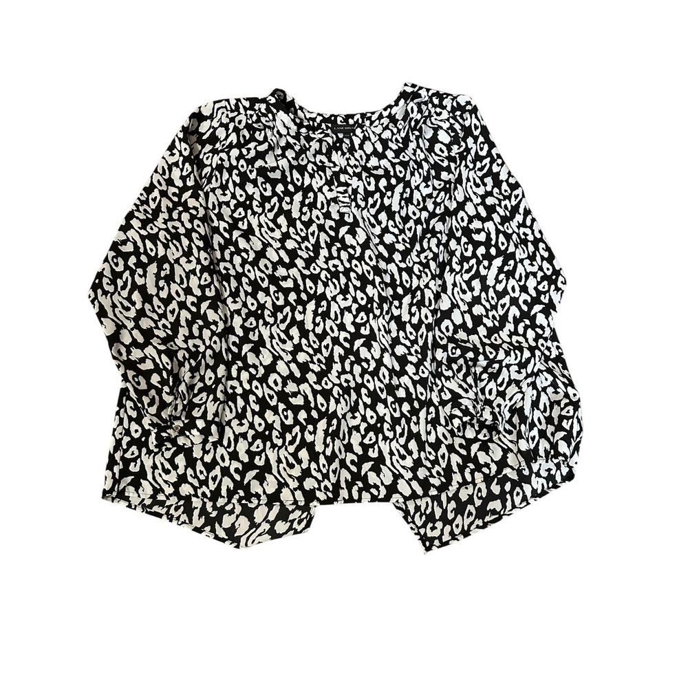 Lane Bryant Women's Black And White Animal Print Top With Open Back Size 22/25